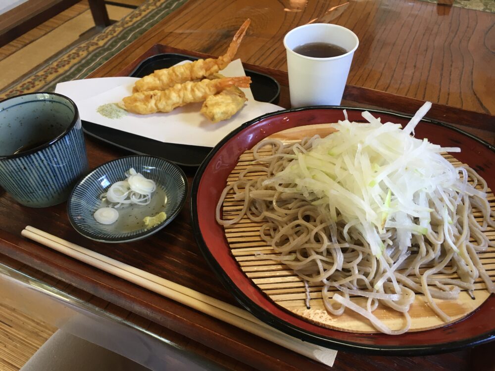 「ちばい」さんの蕎麦と天ぷら